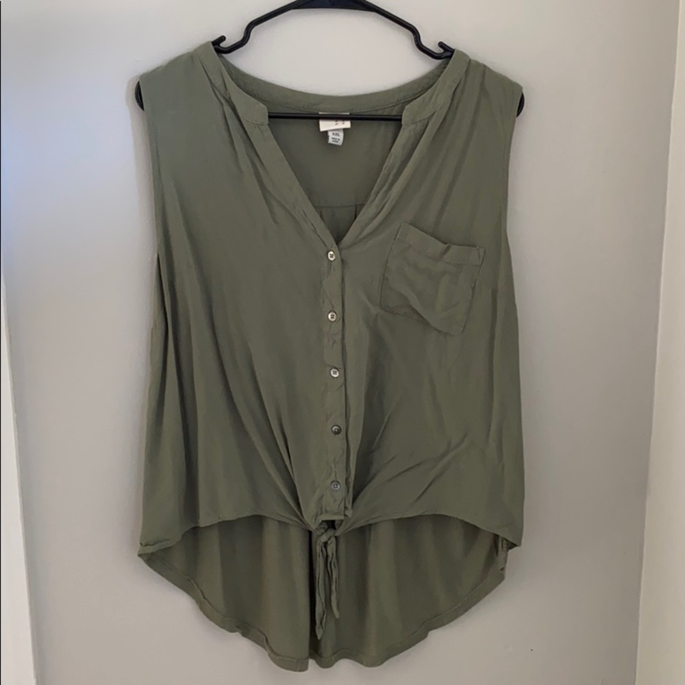 High low front tie tank top
